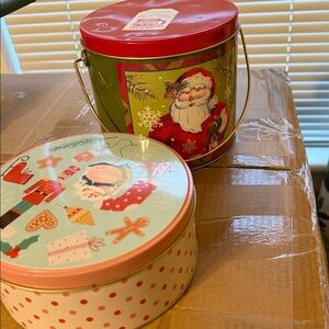 Target Holiday Santa Tin Set - Red and Green